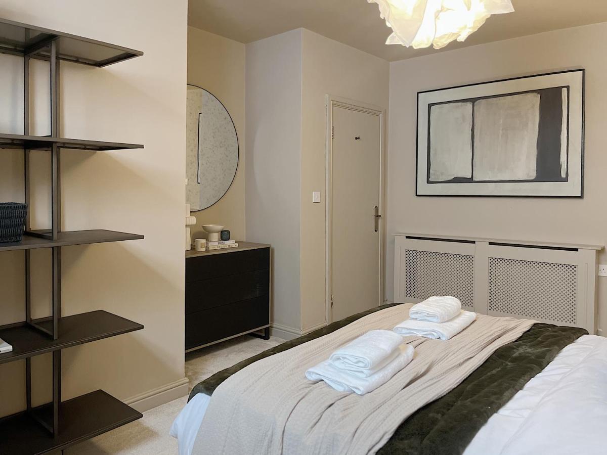 Todmorden Town Centre Apartment 외부 사진
