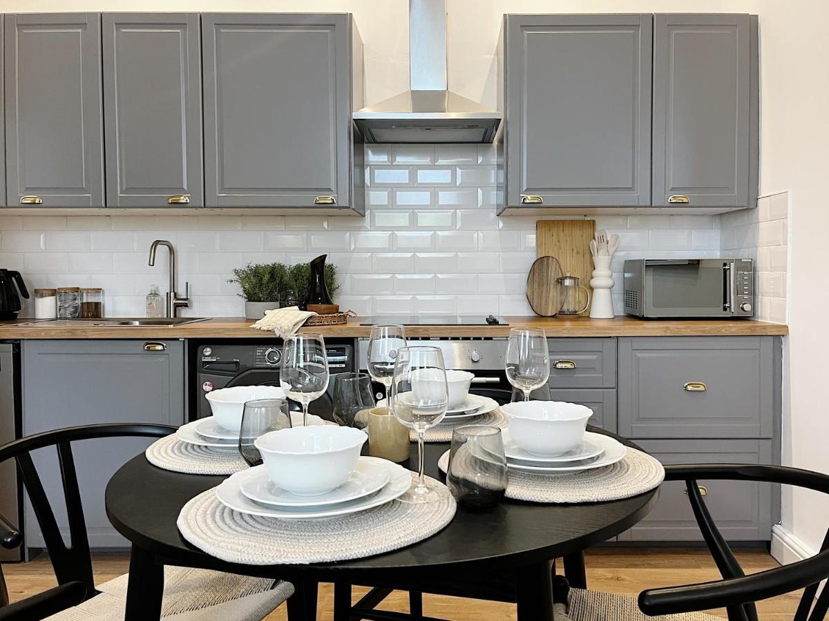 Todmorden Town Centre Apartment 외부 사진