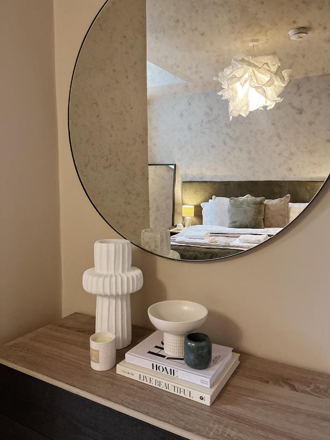 Todmorden Town Centre Apartment 외부 사진