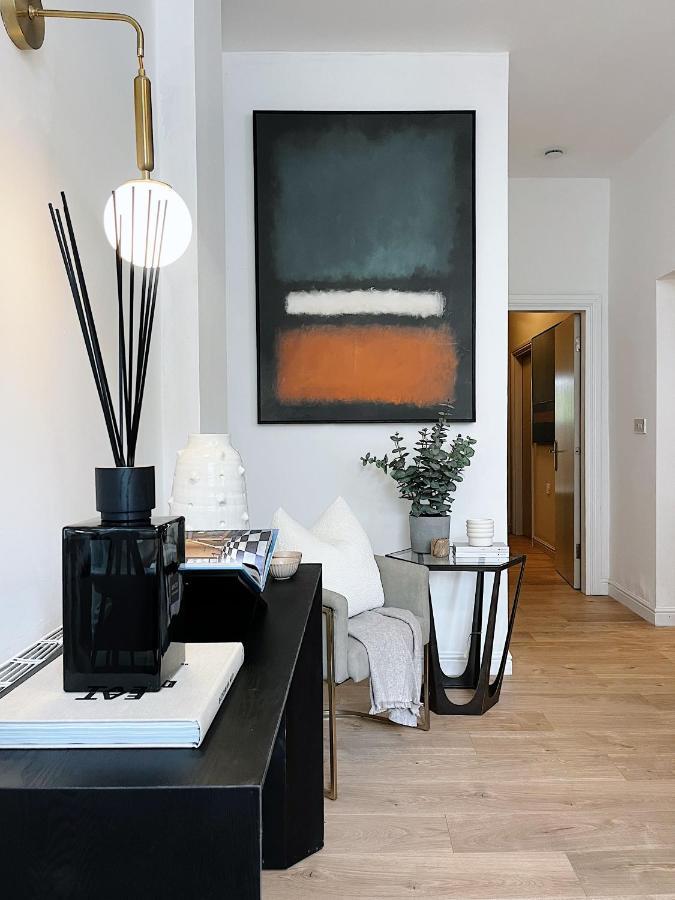 Todmorden Town Centre Apartment 외부 사진